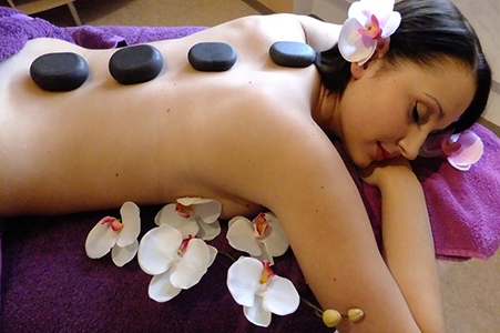 Hot-Stone-Massage