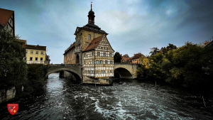 Altes-Rathaus-Regnitz-Bamberg-Klein-Venedig-SN