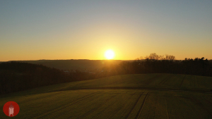 Schluesselfeld-Sonnenuntergang-Acker-01