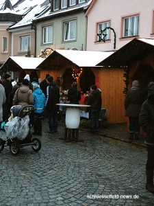 Marktplatz Schlüsselfeld Weihnachtsmarkt 2012 Stand