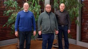 Veranstaltung katholische Erwachsenenbildung Schlüsselfeld Thomas Wächtler Pfarrer Wolfgang Dettenthaler, Peter Segna (Referent)