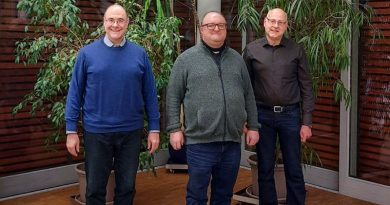 Veranstaltung katholische Erwachsenenbildung Schlüsselfeld Thomas Wächtler Pfarrer Wolfgang Dettenthaler, Peter Segna (Referent)